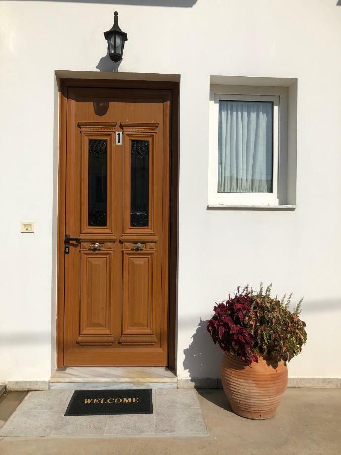 Mythos Suites-dionysos Apartment