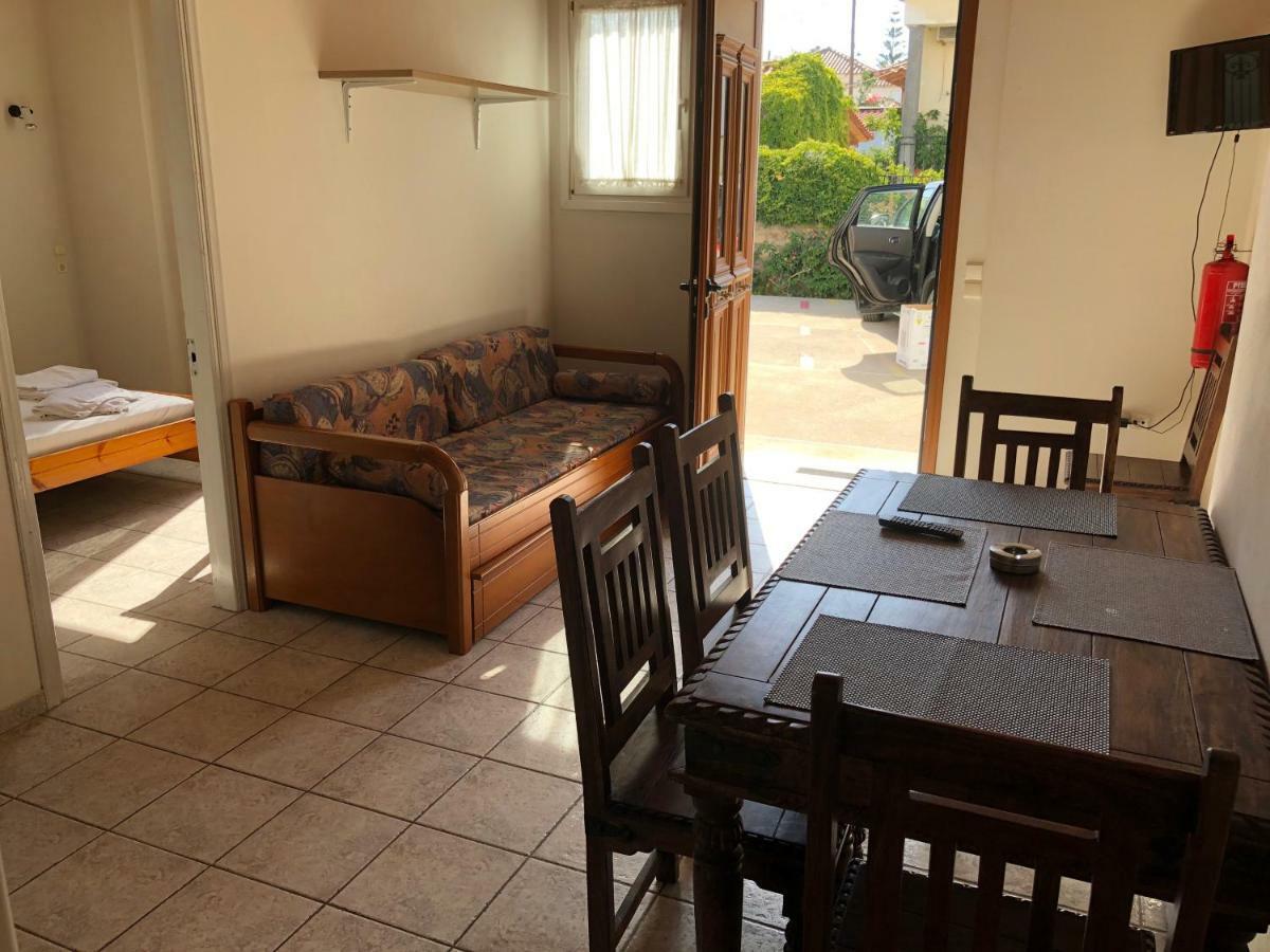 Mythos Suites-dionysos Apartment Methoni (Messenia)